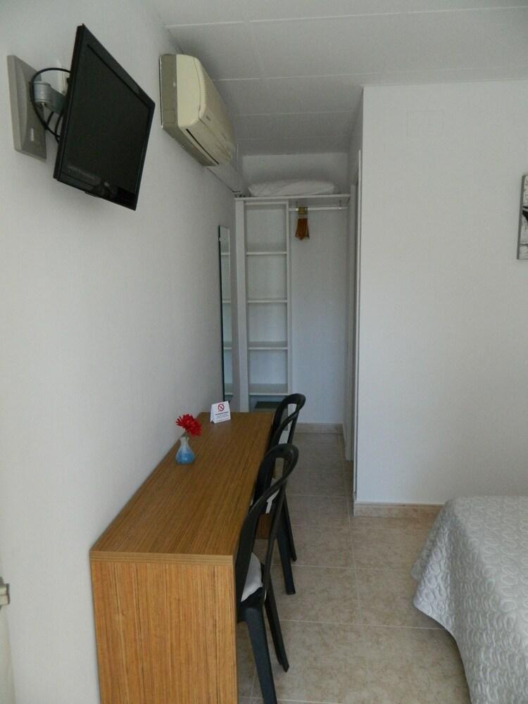 Pension Rovior Calafell Luaran gambar